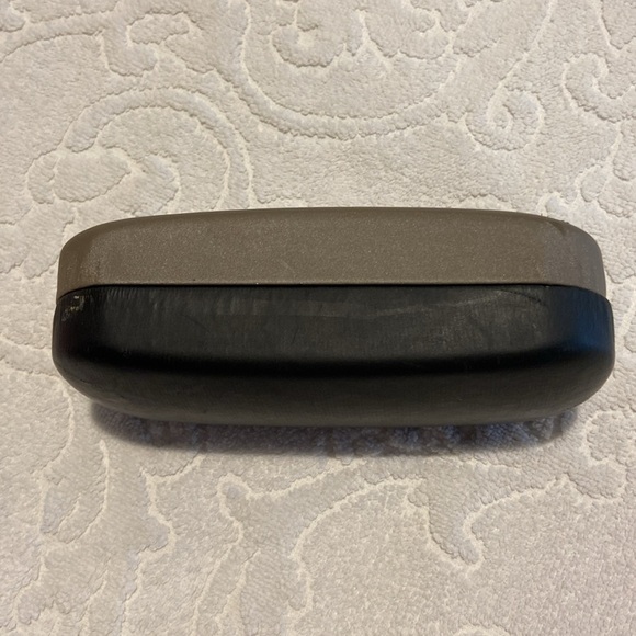 Harley Davidson 2004 tan and black hard glasses case HDX Case​​​​​​​ - Picture 2 of 5